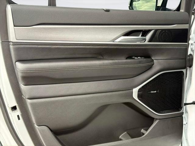 New 2026 Bright White Clearcoat Jeep Grand Wagoneer image 12