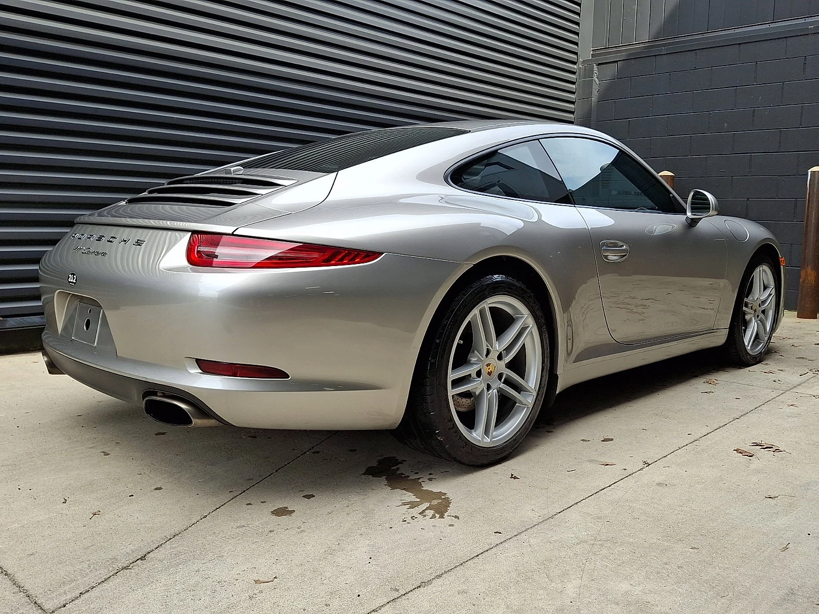 Used 2012 Platinum Silver Metallic   1H Porsche 991 Carrera image 9