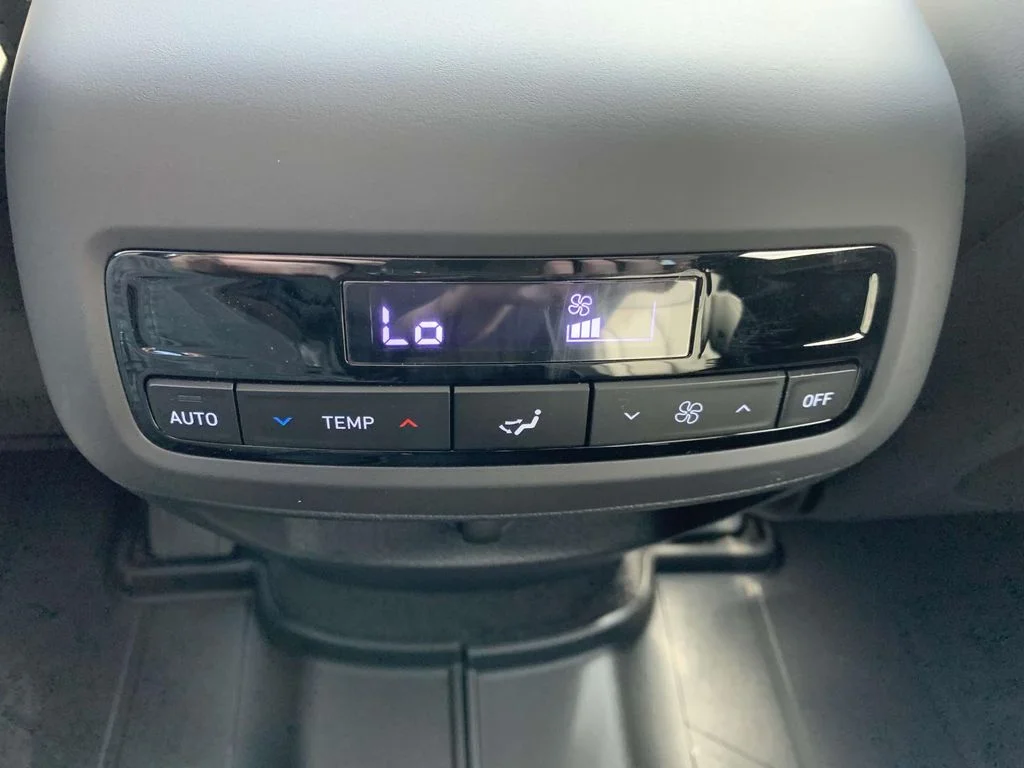 Certified Used 2025 Hyper White Hyundai XRT image 15