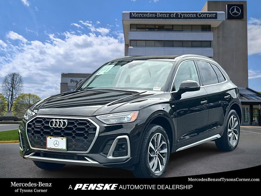 2023 Audi Q5 45 Premium's photo