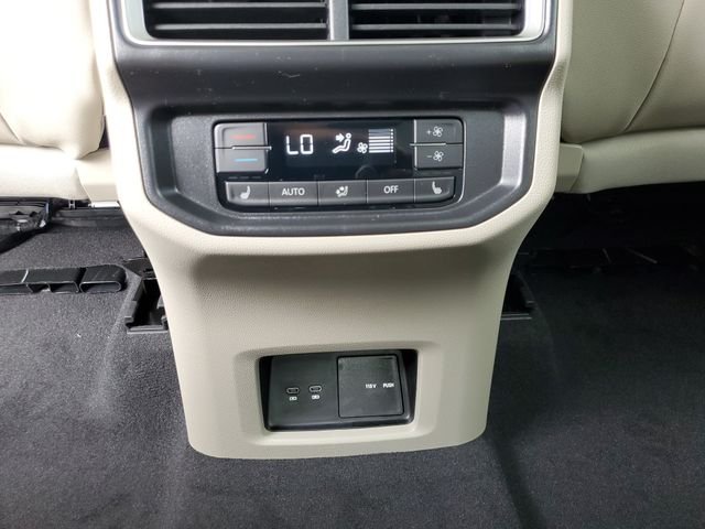 New 2026 White Volkswagen 2.0T SEL Premium R-Line image 12
