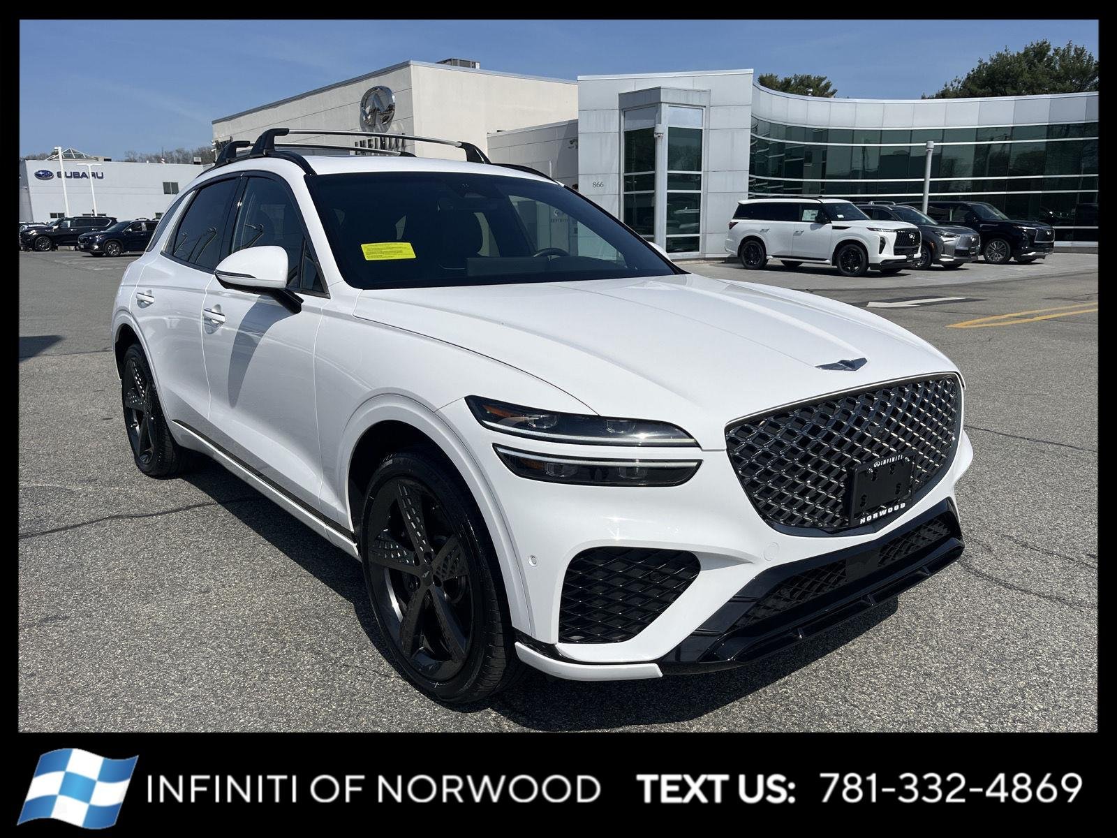 2023 GENESIS GV70 Standard