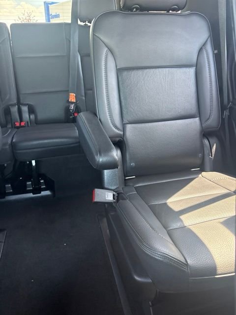 Used 2021 Gray GMC Denali image 24