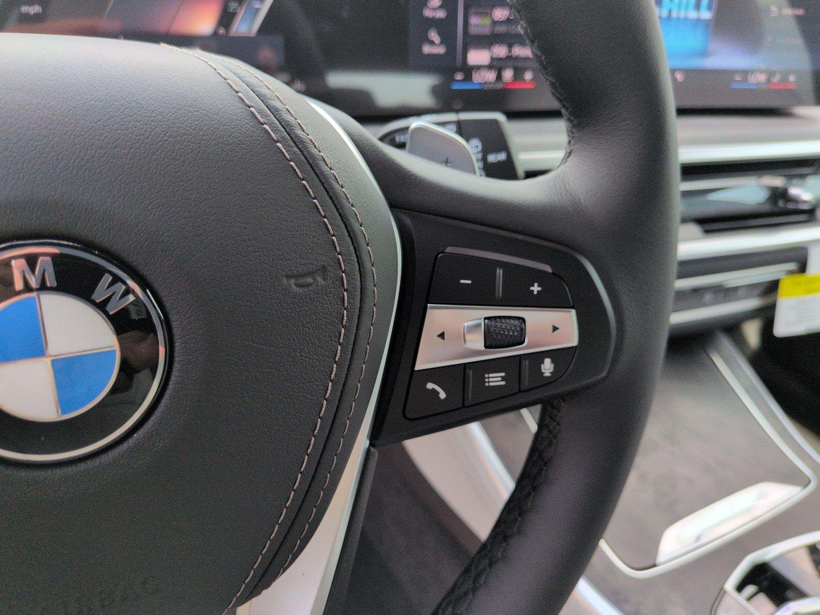 New 2026 Dravit Grey Metallic BMW xDrive40i image 21