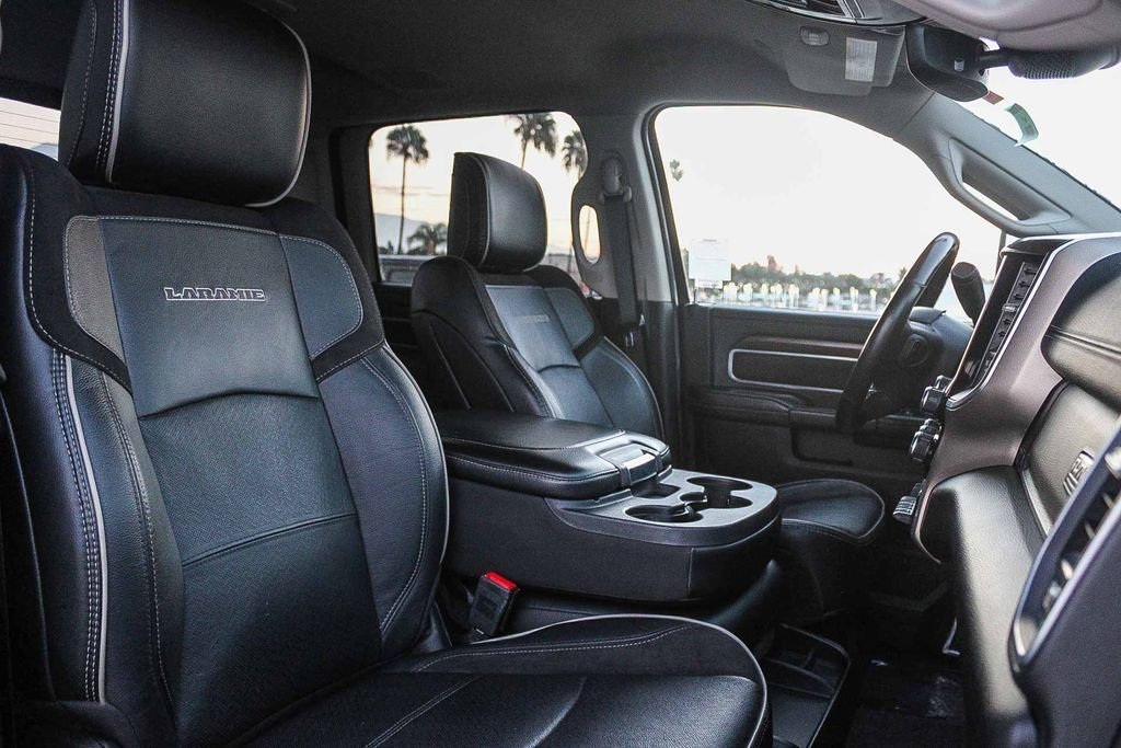 Used 2024 Diamond Black Ram Laramie image 17