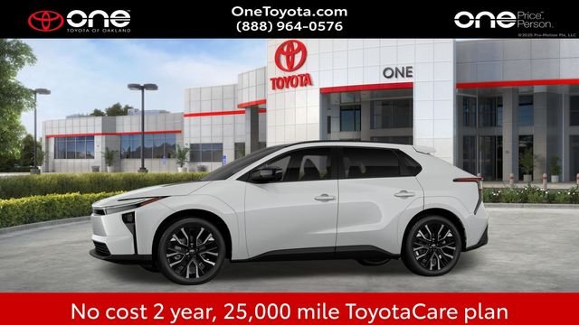 New 2026 Wind Chill Pearl <sup>1</sup> Toyota  Limited image 6
