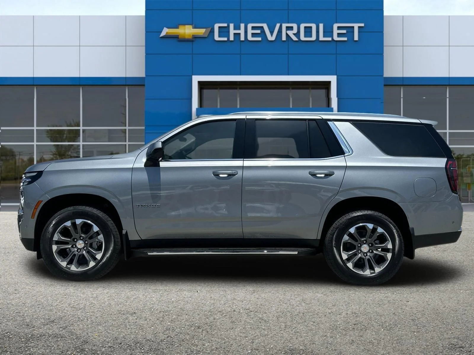 2026 Chevrolet Tahoe LS - Photo 7