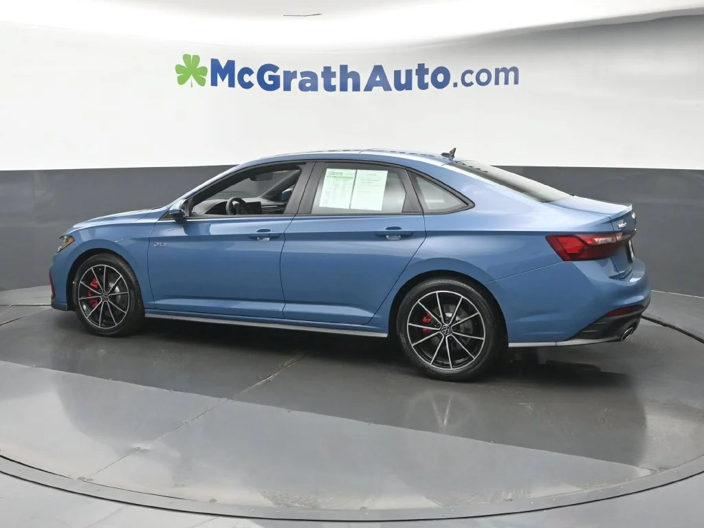 Used 2026 Blue Volkswagen 2.0T Autobahn image 23
