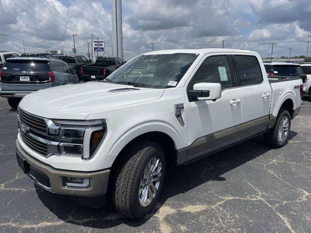 New 2026 White Ford King Ranch image 7