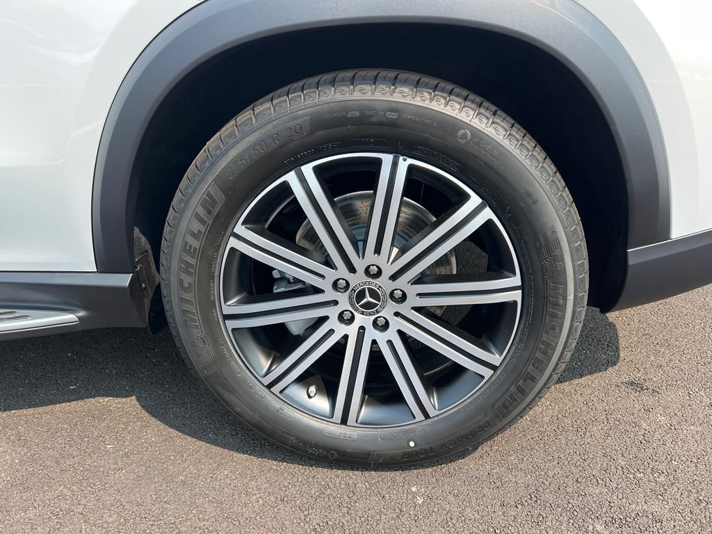 New 2026 MANUFAKTUR Moonlight White Metallic Mercedes-Benz GLE 350 image 35