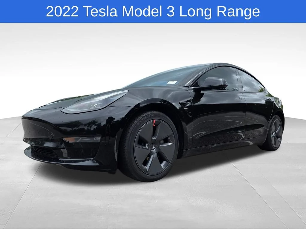 Used 2022  Tesla Long Range image 10