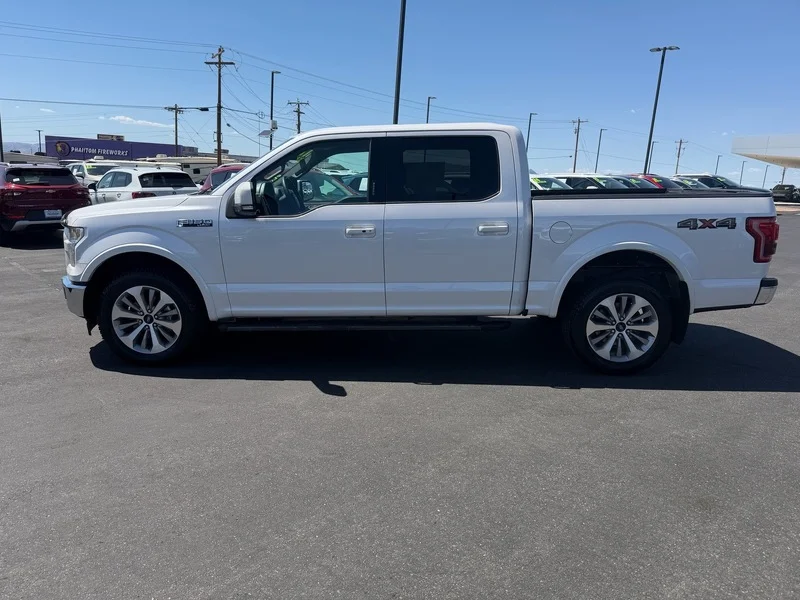 Used 2017 White Platinum Me Ford XL image 6