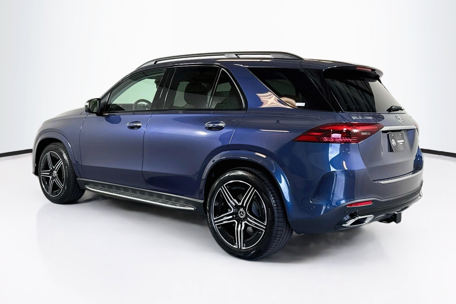 New 2026 Twilight Blue Metallic Mercedes-Benz GLE 450 image 7