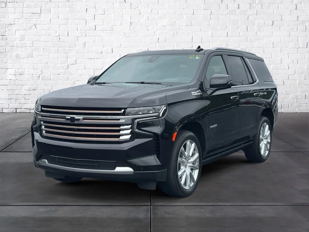 Used 2022 Black Chevrolet High Country image 2