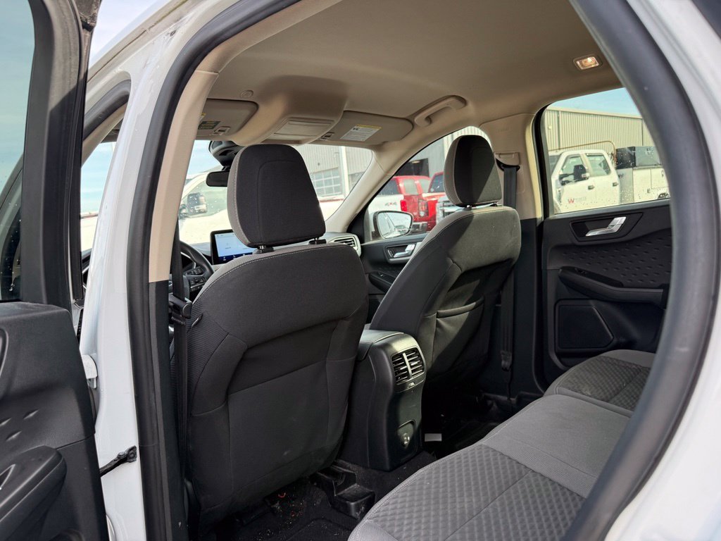 Used 2020 White Ford SE image 7