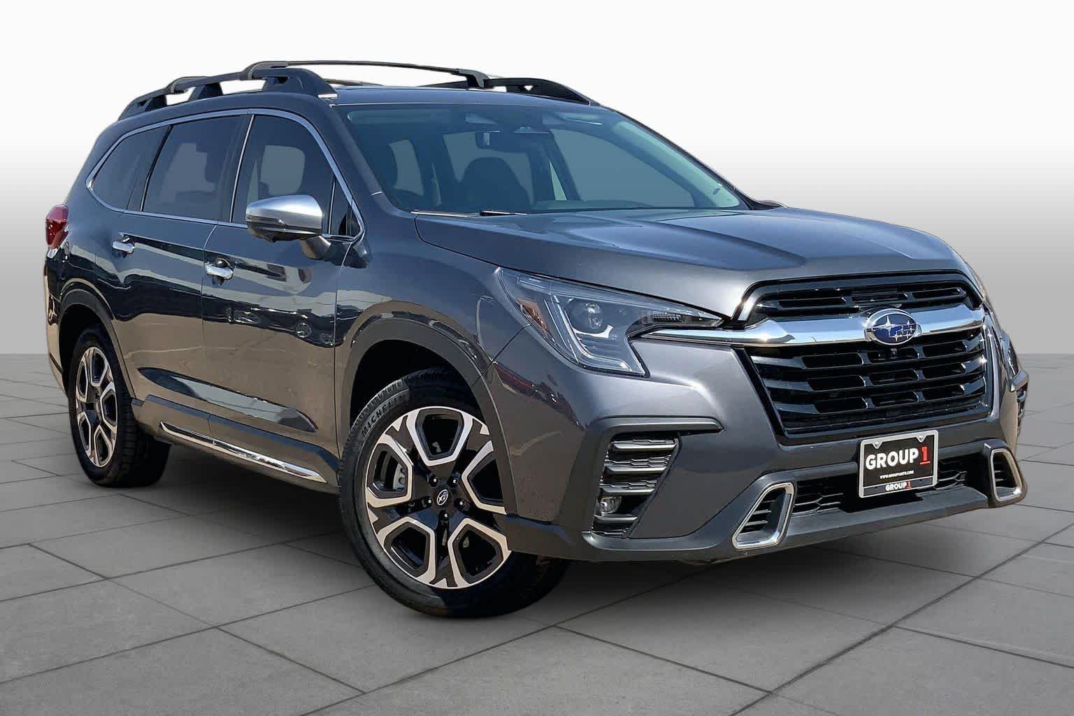 Used 2023 Magnetite Gray Metallic Subaru Touring image 3