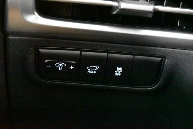 New 2026 White Hyundai SEL Premium AWD image 28