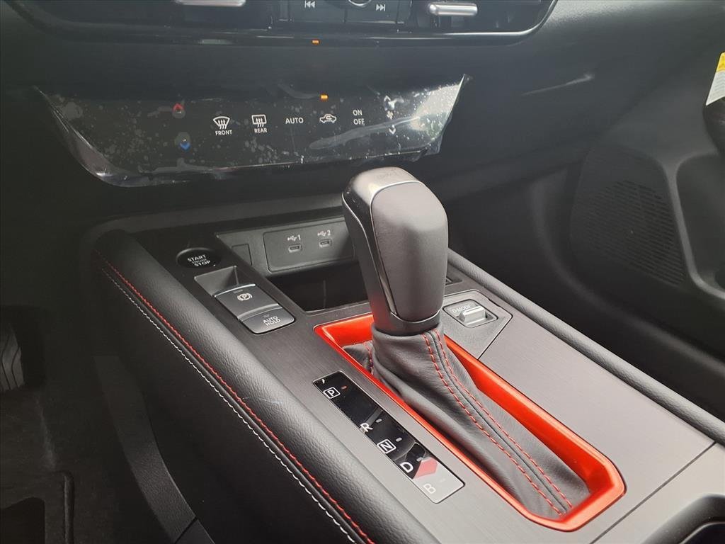2026 Nissan KICKS SR - Photo 21