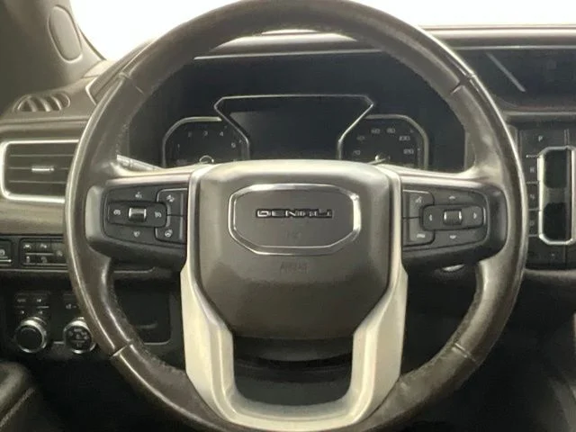 Used 2021 Black GMC Denali image 9