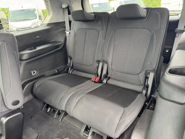 Certified Used 2022 Black Jeep Laredo image 22