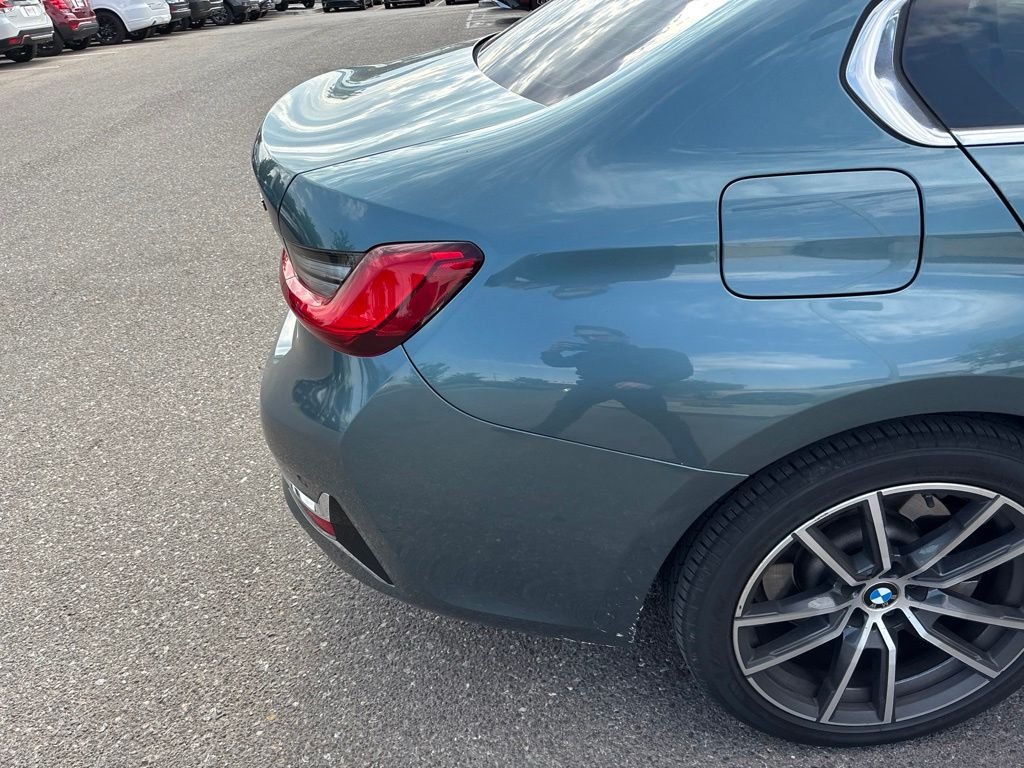 Used 2020 Blue BMW 330i xDrive image 15
