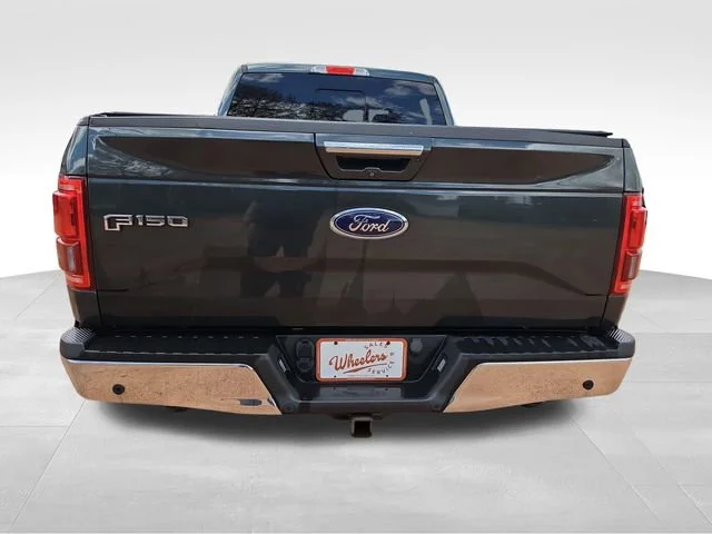 Used 2015 Gray Ford LARIAT image 4