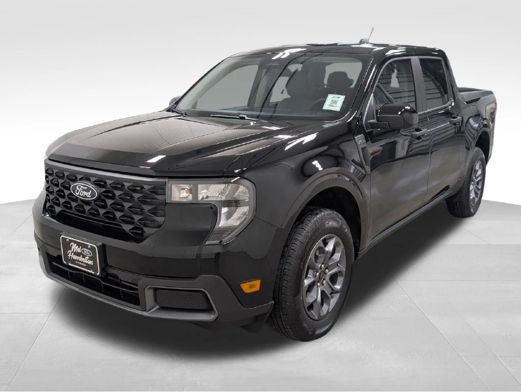 New 2026 Shadow Black Ford XLT image 4