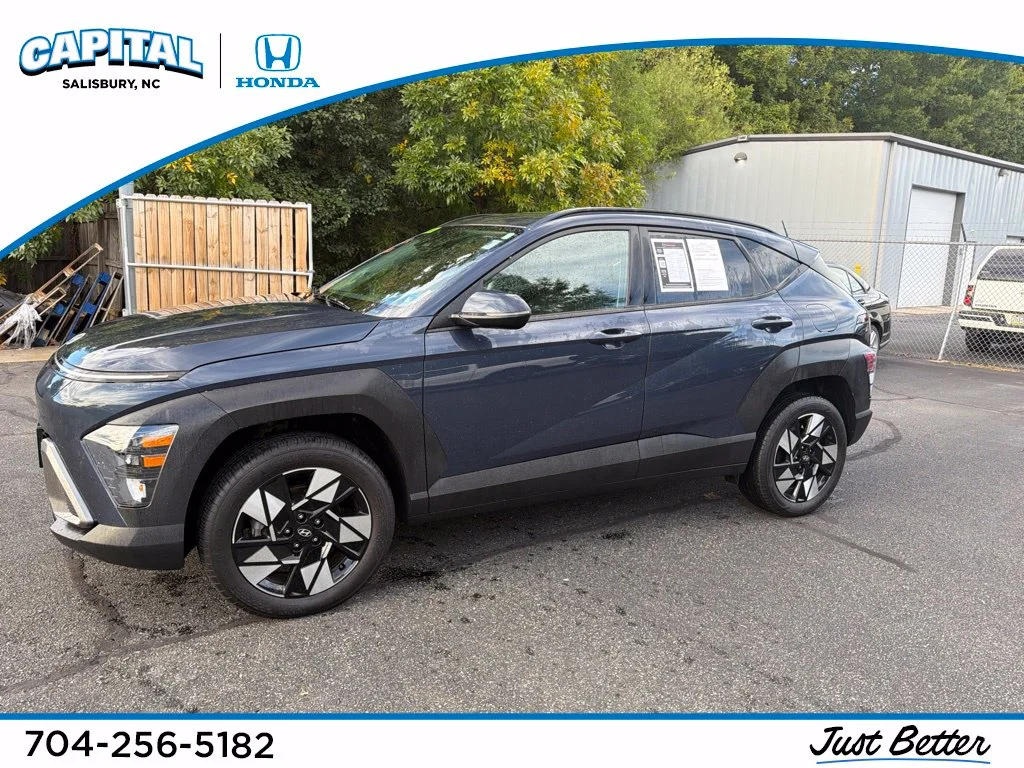 Used 2024 Blue Hyundai SEL image 1