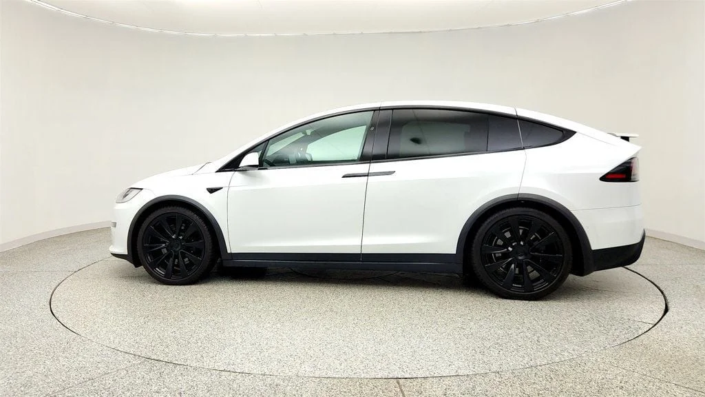 Used 2022 Pearl White Multi-Coat Tesla AWD w/ 22