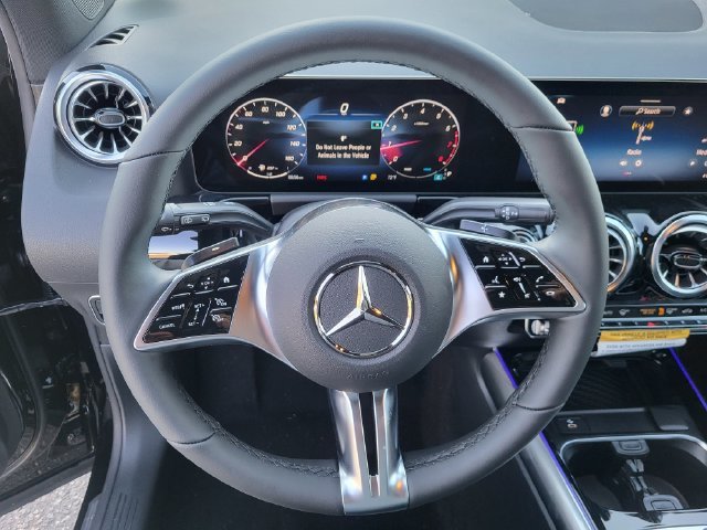 New 2026 Night Black Mercedes-Benz GLA 250 image 19