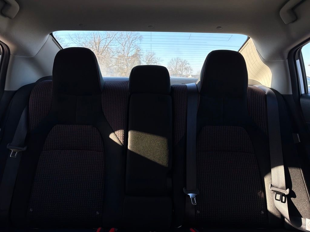 Used 2026 White Nissan SR image 37