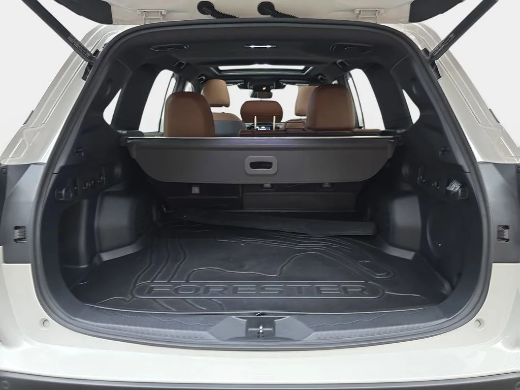 2025 Subaru Forester Touring - Photo 15
