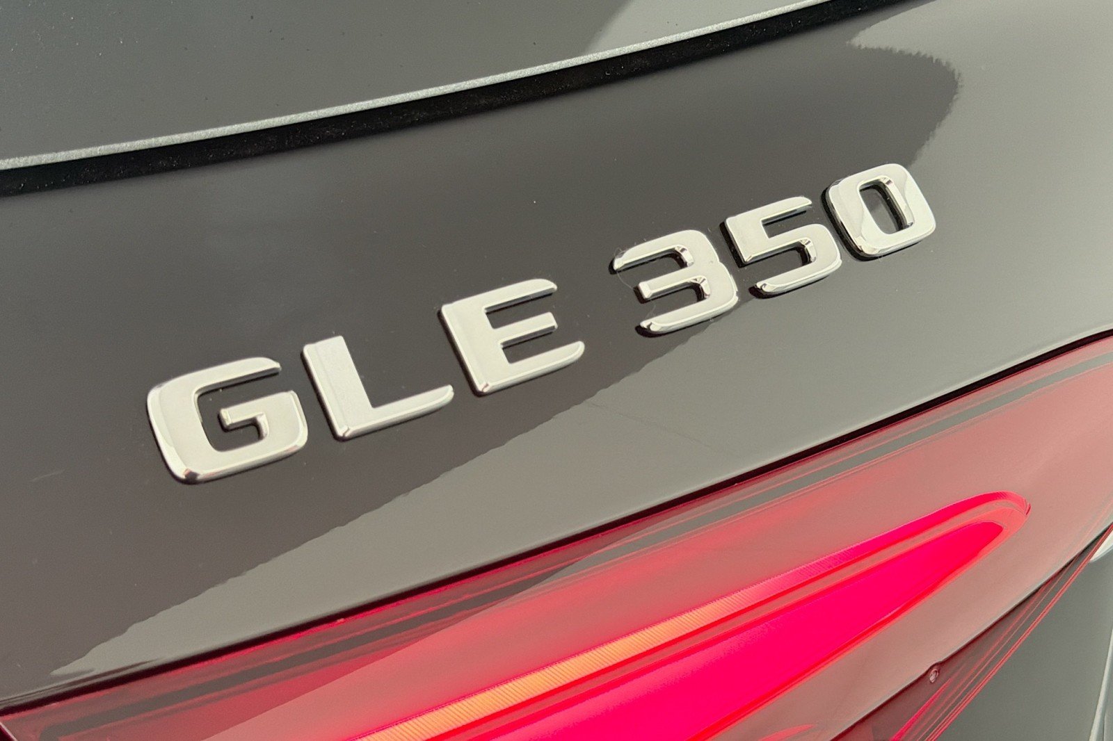 New 2026 Black Mercedes-Benz GLE 350 SUV image 9