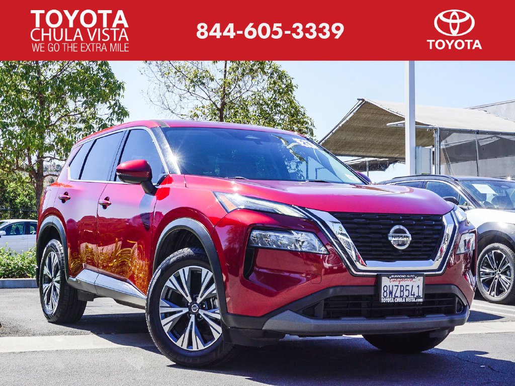 Used 2021 Red Nissan SV image 1