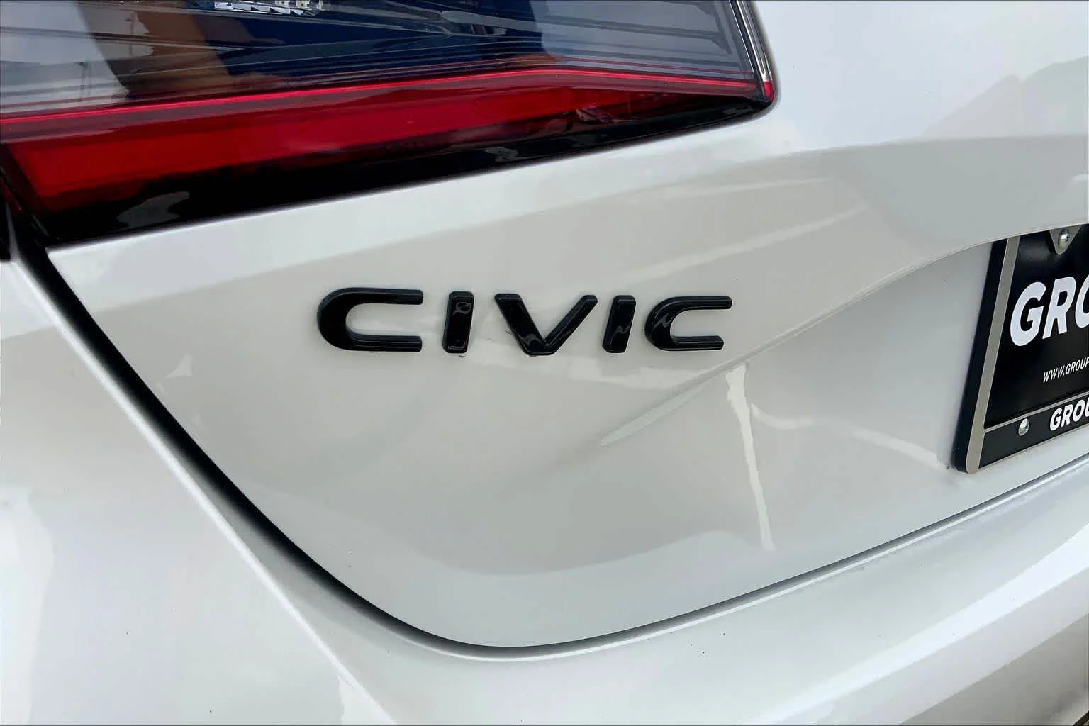 New 2026 Platinum White Pearl Honda 2WD SPORT image 15