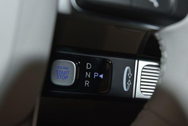 New 2026 White Hyundai SEL Premium 7P image 91