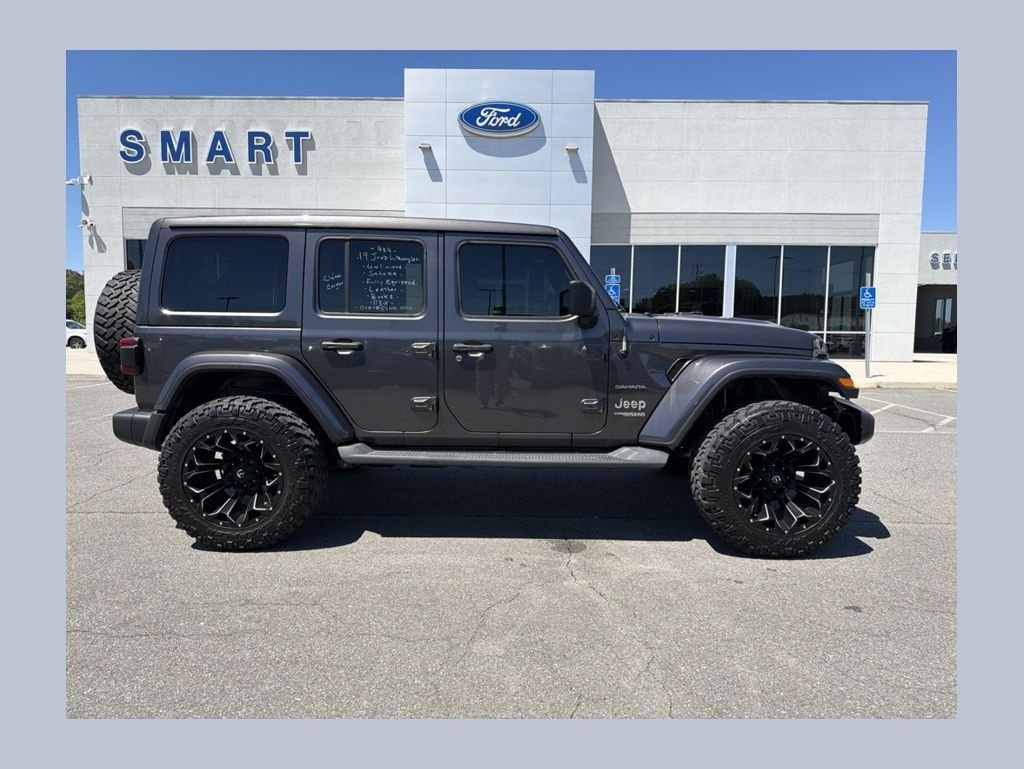 2019 Jeep Wrangler Sahara's photo