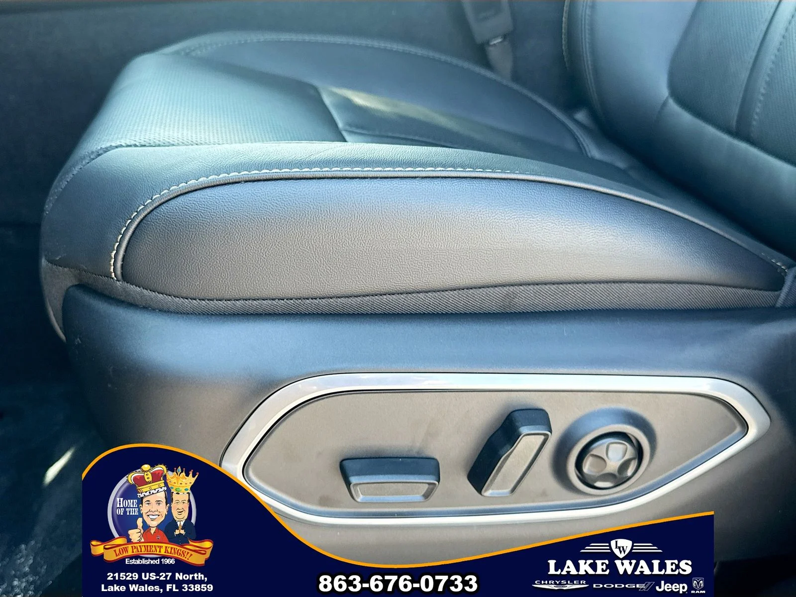 New 2026 High Gloss Black Exterior Paint Jeep Grand Wagoneer image 19
