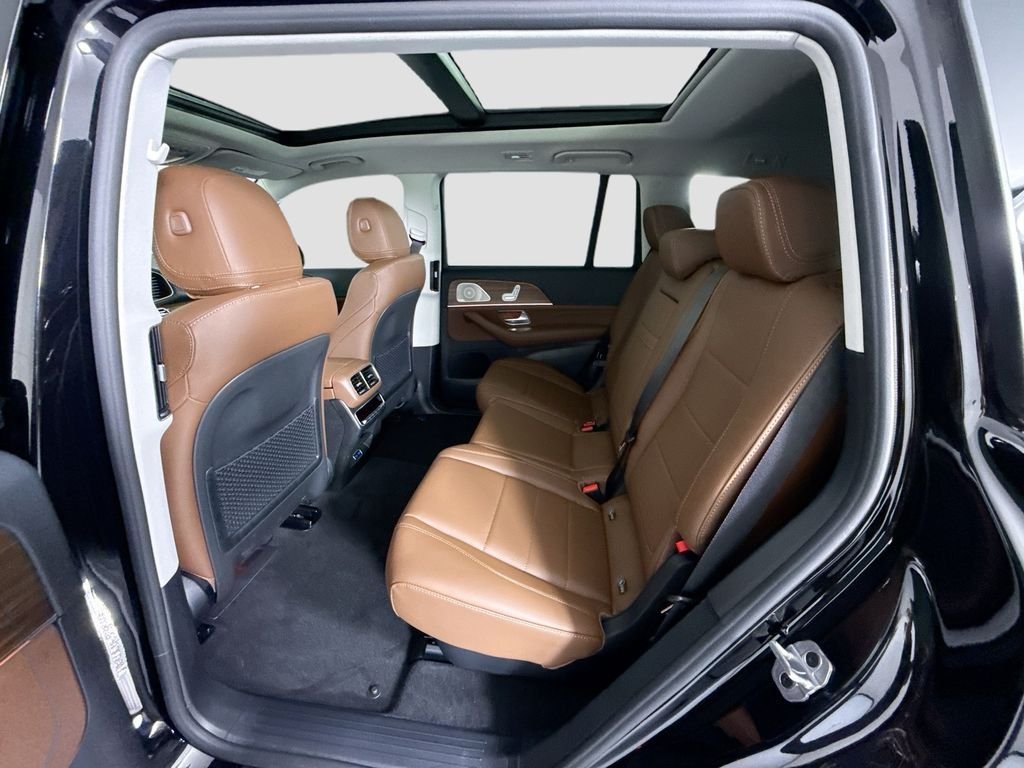 New 2026 Obsidian Black Metallic Mercedes-Benz GLS 450 image 23