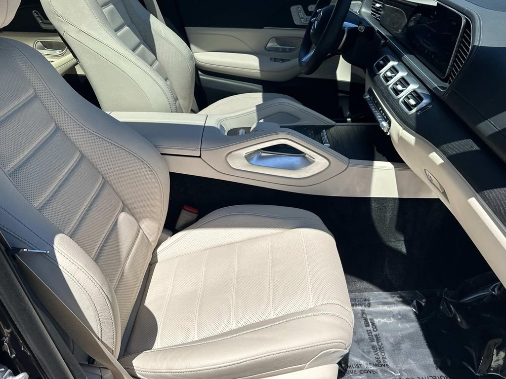 Certified Used 2026 Black Mercedes-Benz GLS 450 image 11