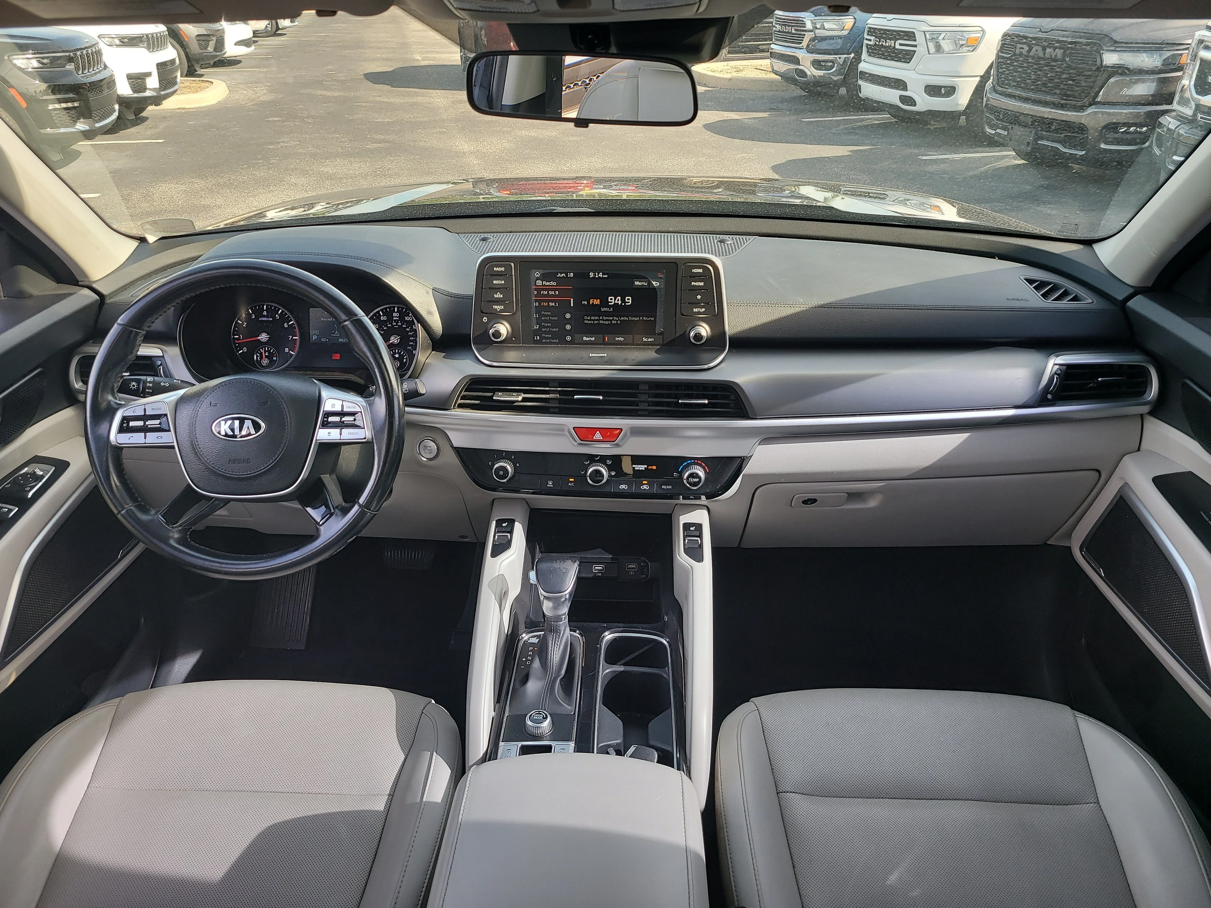 Used 2021 Ebony Black Kia S image 15