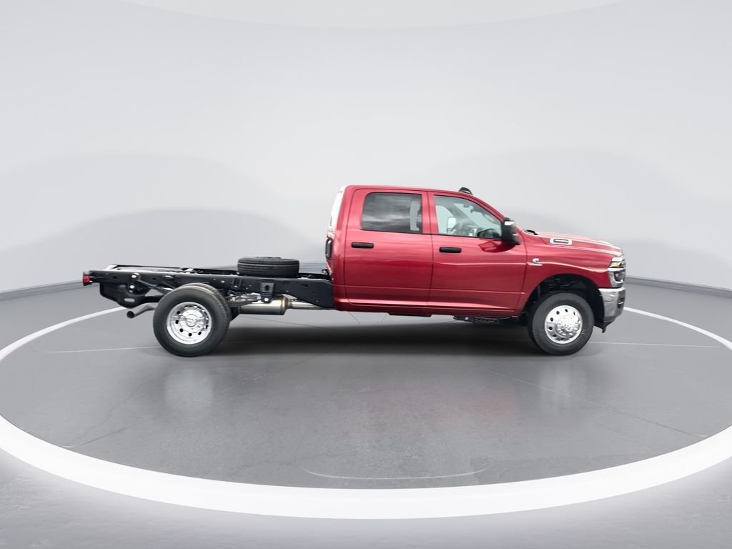 2026 RAM 3500 Chassis Tradesman - Photo 9