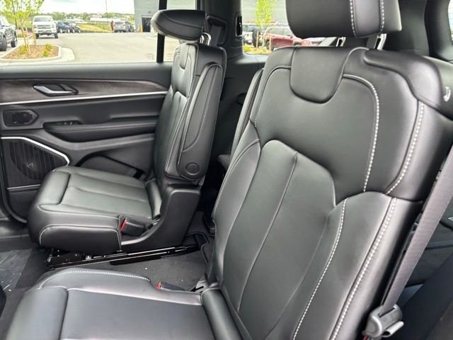 New 2026 Velvet Red Pearlcoat Jeep Limited image 17