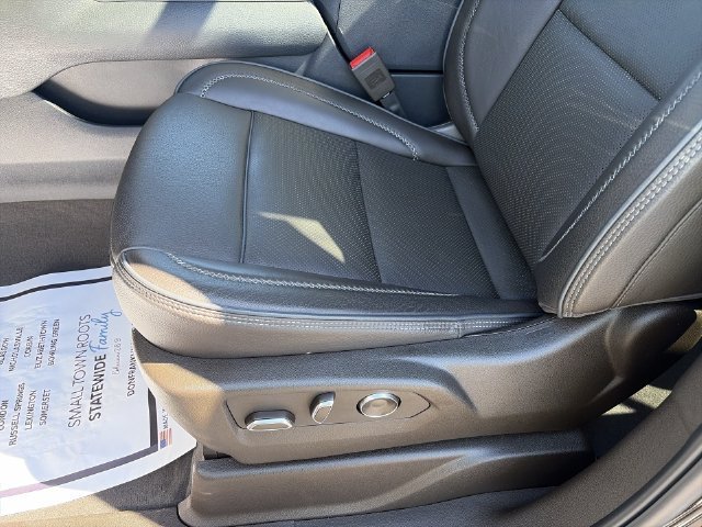 Used 2024 Blue GMC Denali image 12