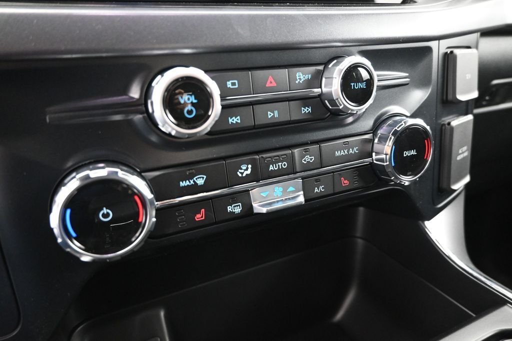 New 2026 Gray Ford XLT image 16
