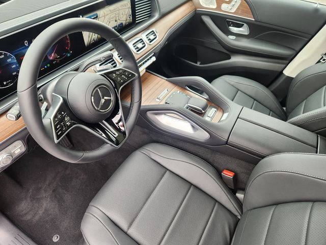 New 2026 Selenite Grey Metallic Mercedes-Benz GLS 450 image 7
