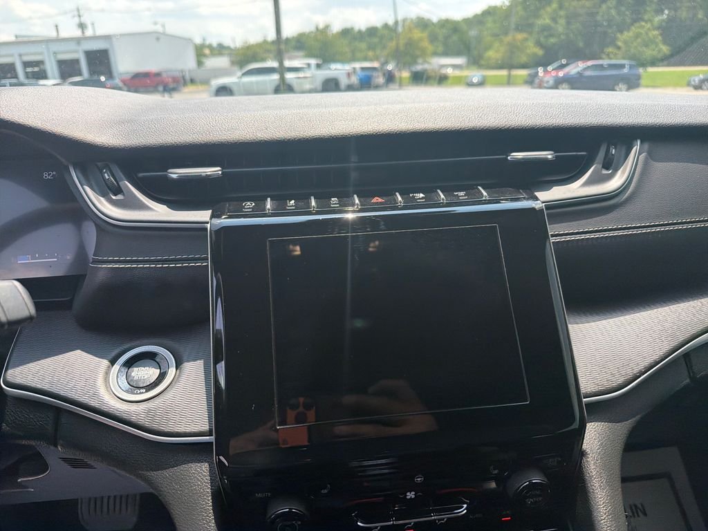 Used 2023 Gray Jeep Altitude X image 19