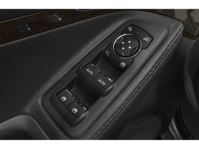 Used 2015  Ford Limited image 18