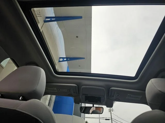 Used 2021 White Subaru Premium image 21