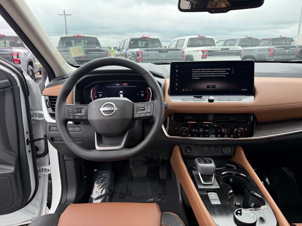 New 2026 Everest White Pearl TriCoat Nissan Platinum image 14